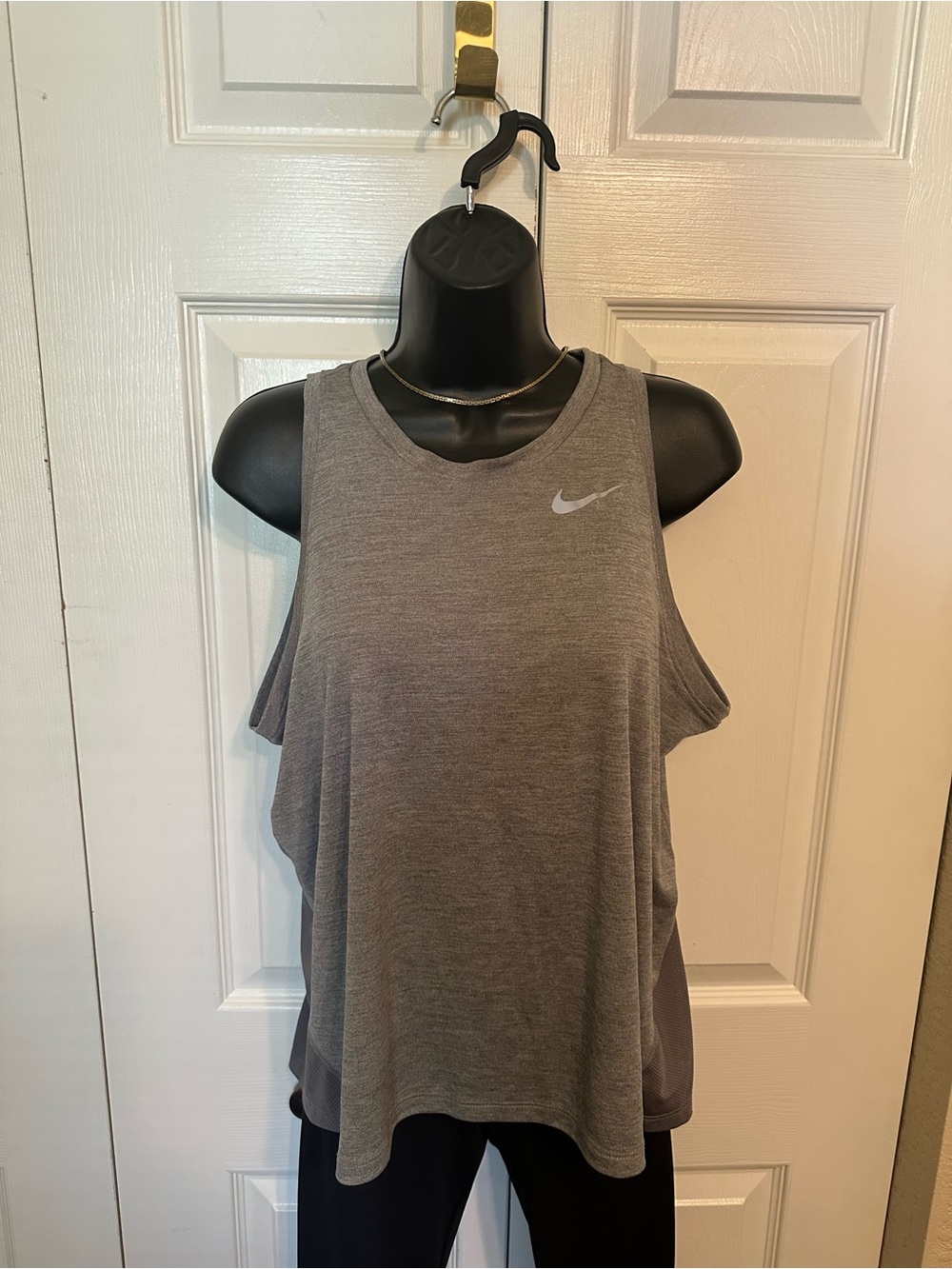 Nike | Dri-Fit Heather Gray Running Tank w/ Mesh Back Panel - Women’s XL